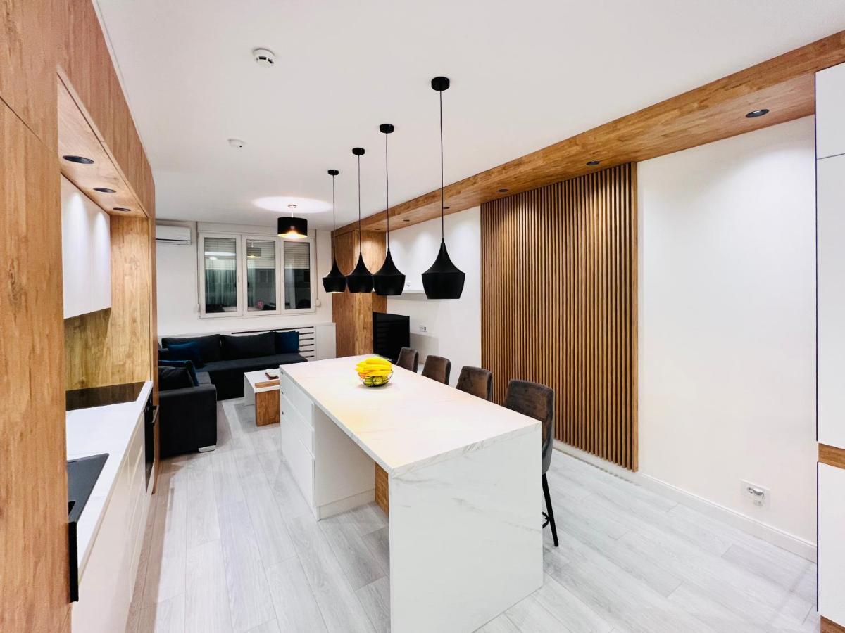 Vivio 2 Luxury Apartment ベオグラード エクステリア 写真