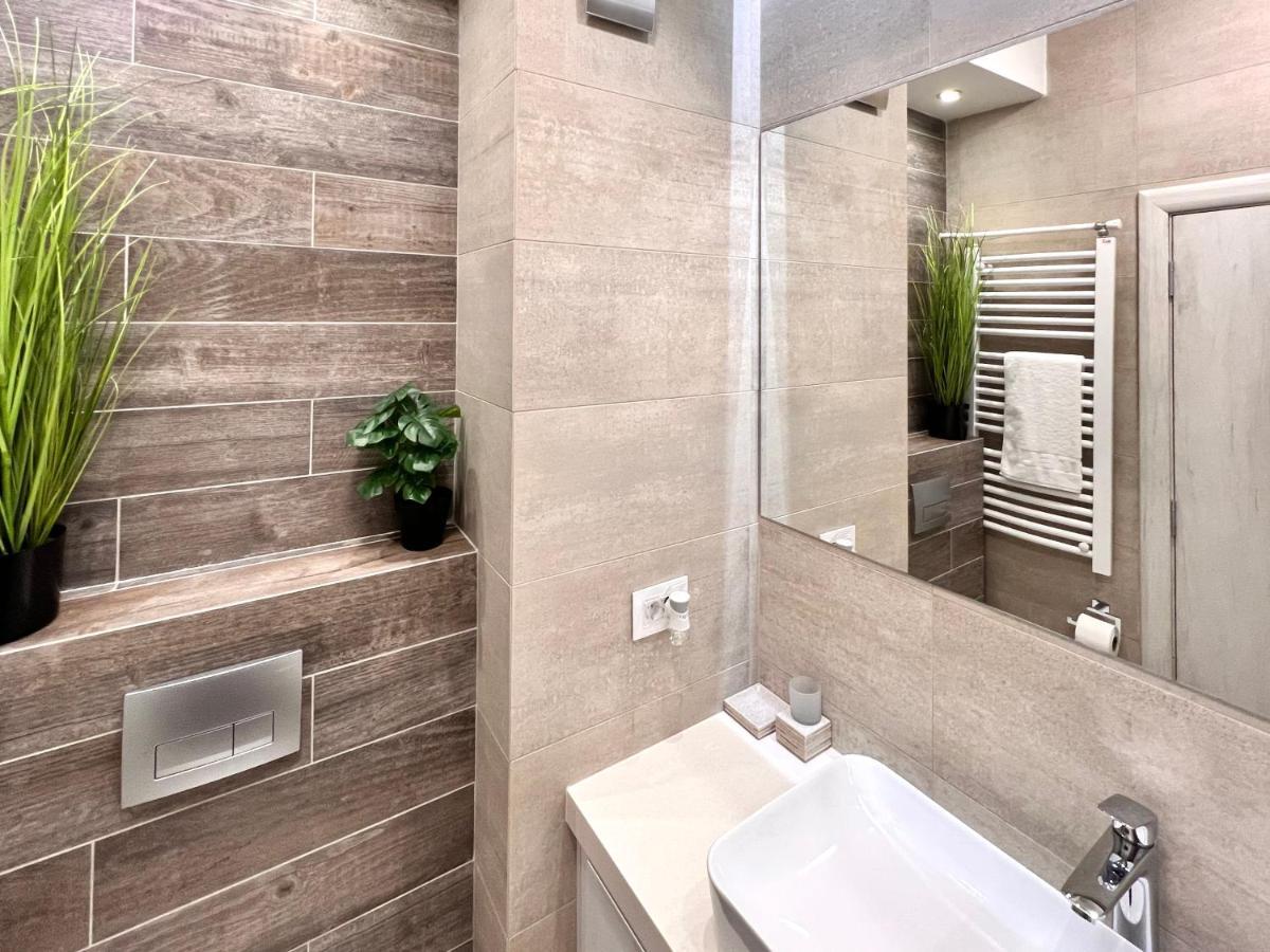 Vivio 2 Luxury Apartment ベオグラード エクステリア 写真